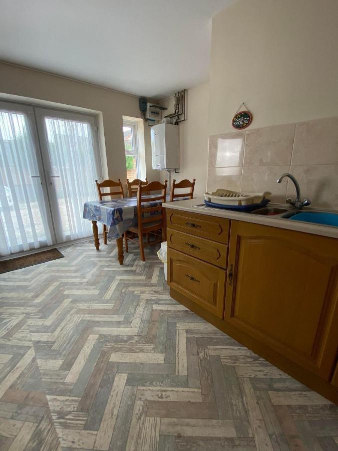 The Coach House By The Sea Villa Mablethorpe Bagian luar foto